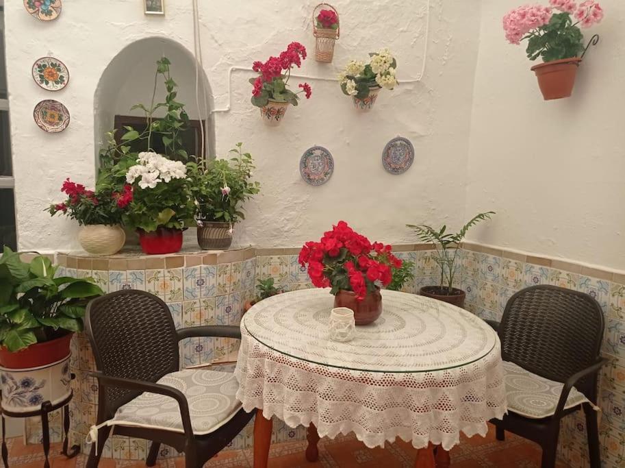 Casa típica de pueblo andaluz Vila Villanueva de San Juan Exterior foto